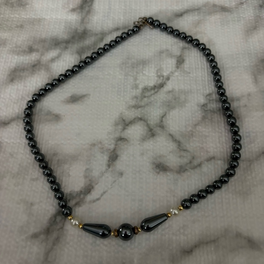 Elegant Black Beaded Necklace
